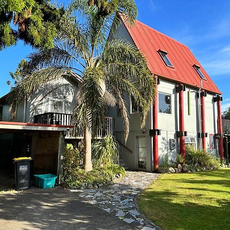 Cooks Beach Holiday Home Zewnętrze zdjęcie